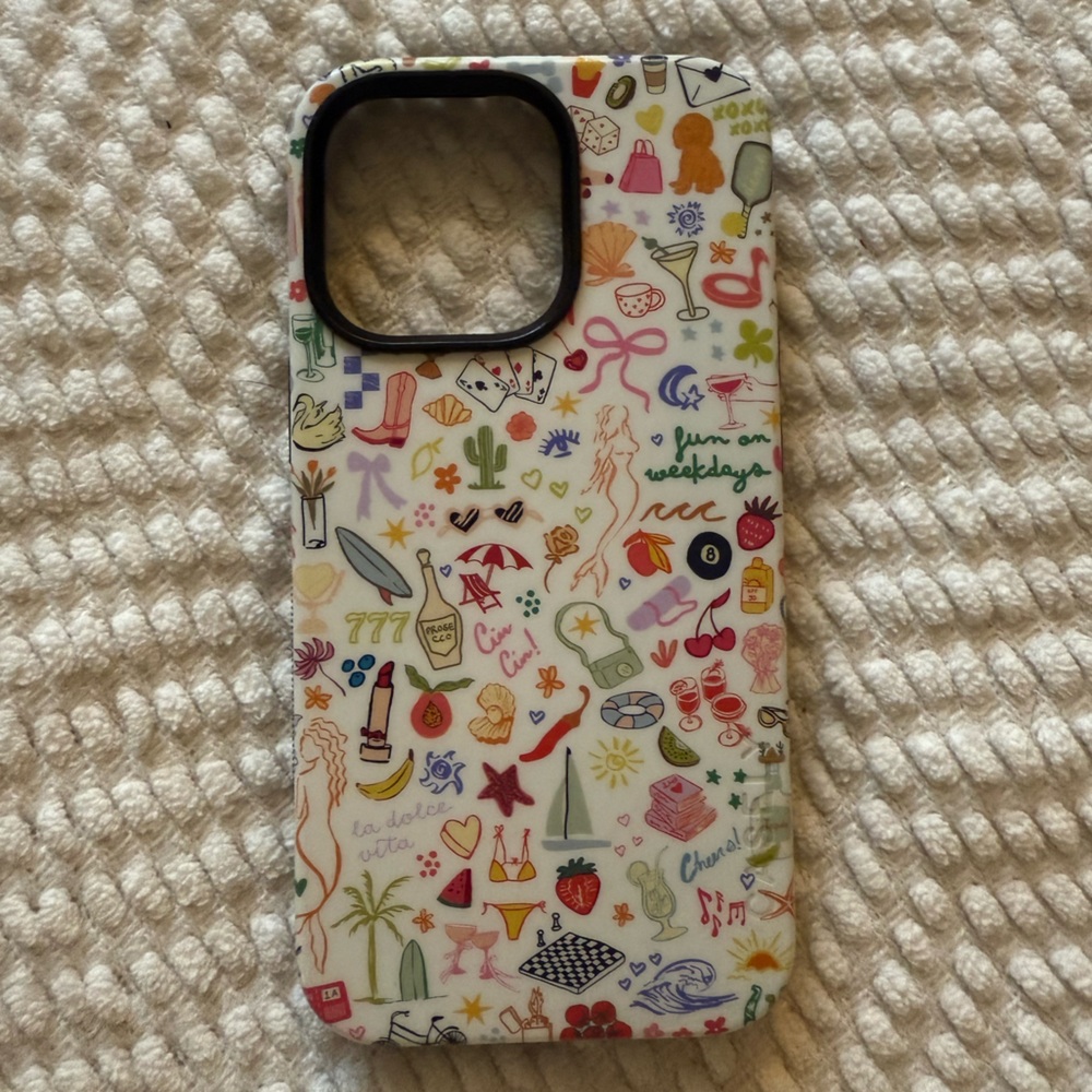 Casely Graphic Phone Case